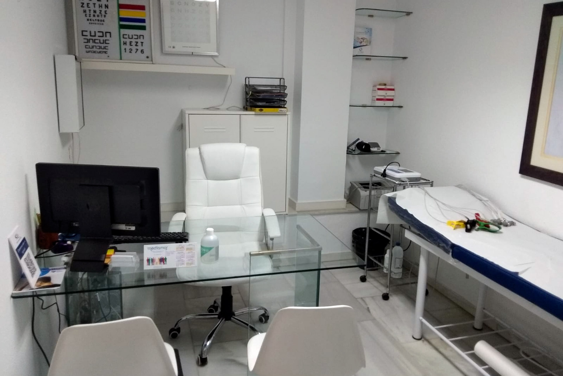 Alquiler de Consultas médicas en Málaga Clínica Muelle Heredia
